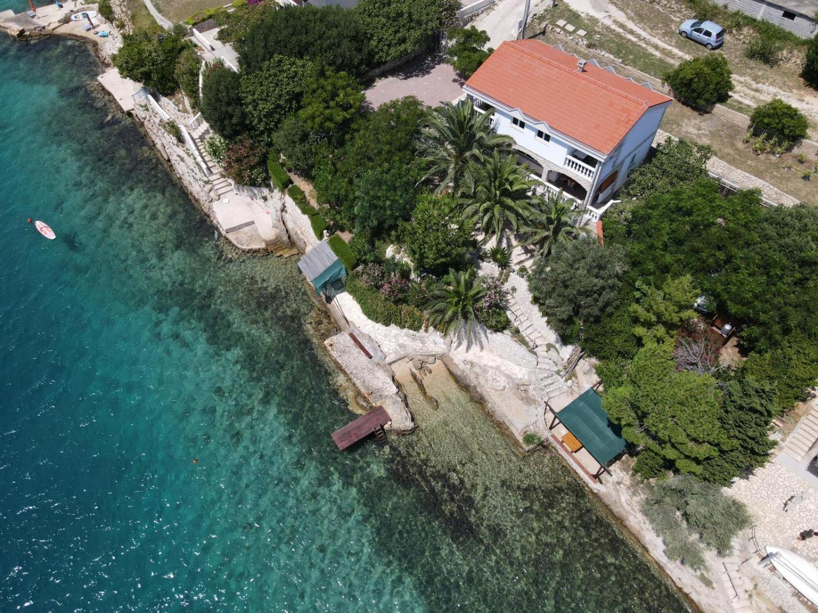 Apartments Horvat On Island Pag Vlašići Bagian luar foto
