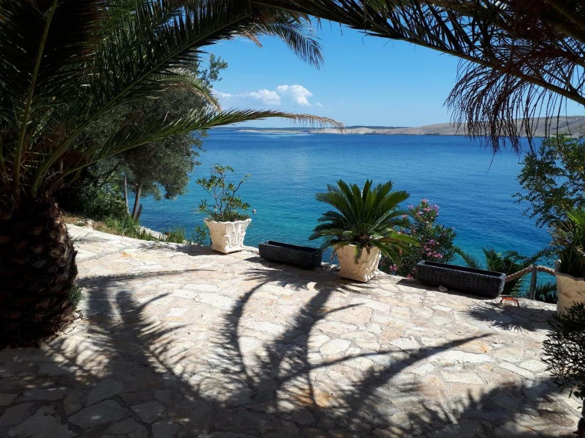 Apartments Horvat On Island Pag Vlašići Bagian luar foto